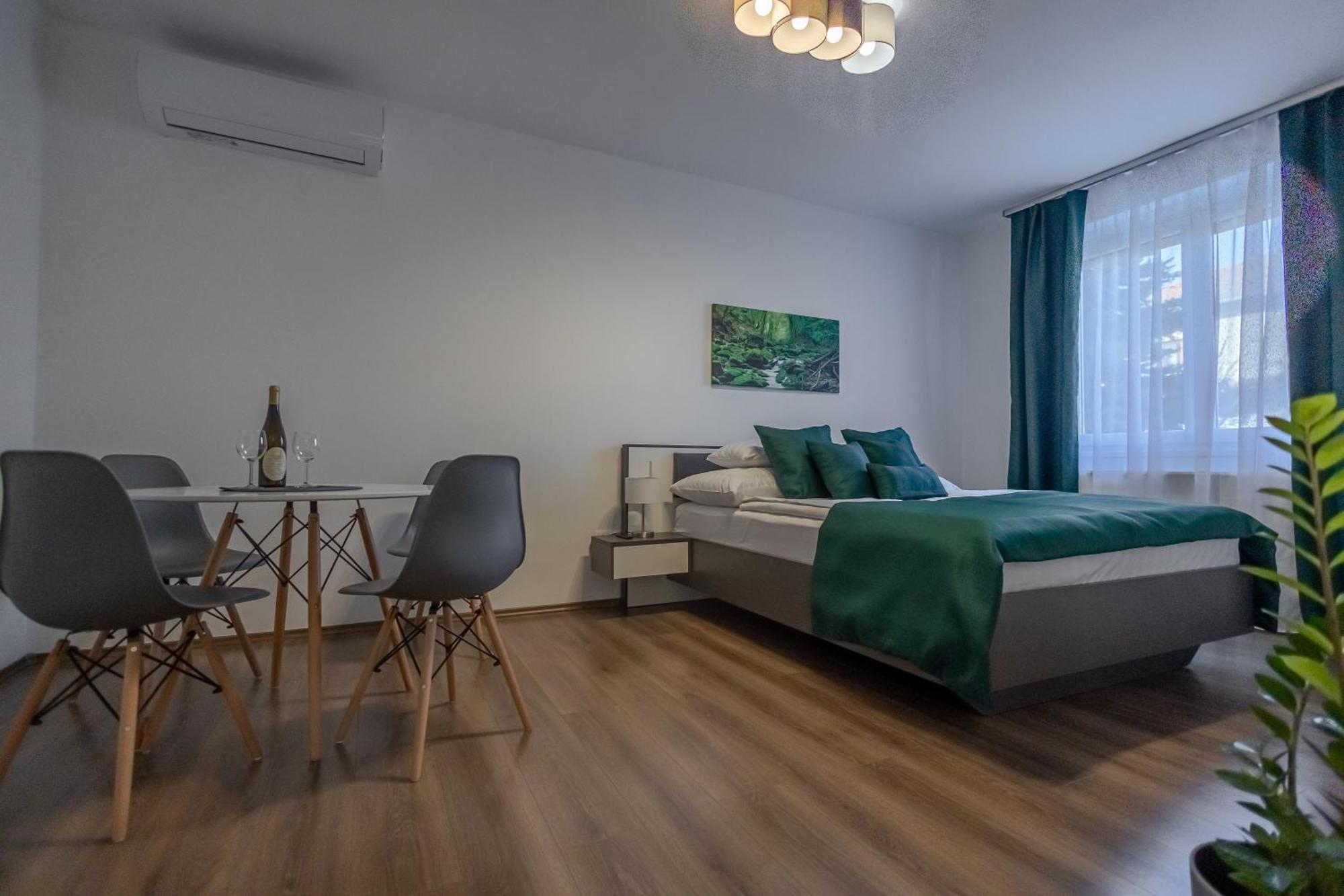 Happy Home Apartman Miskolc Eksteriør billede
